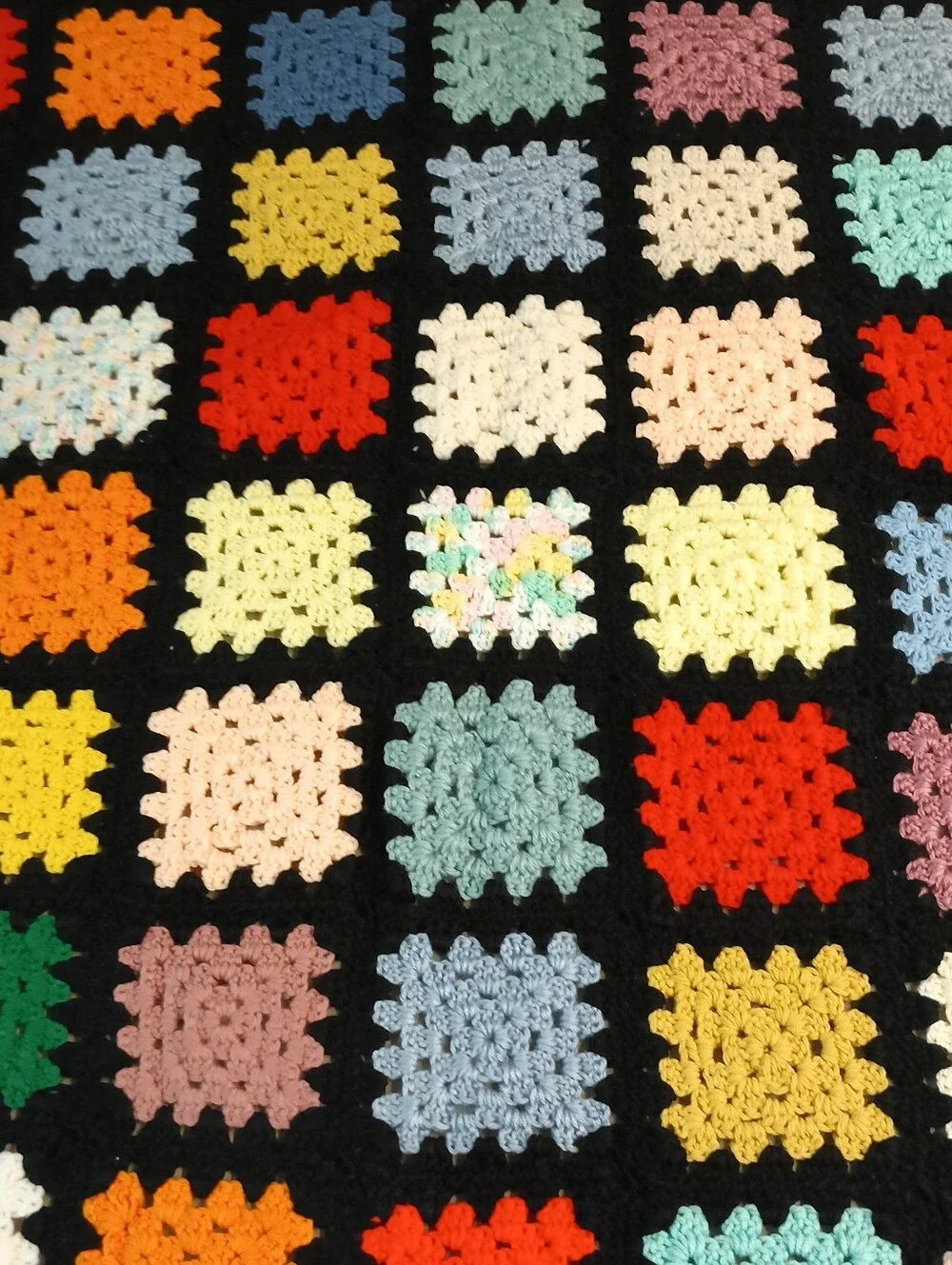 Like New Vintage Handmade Black Multicolor Granny Square Crotchet Afghan